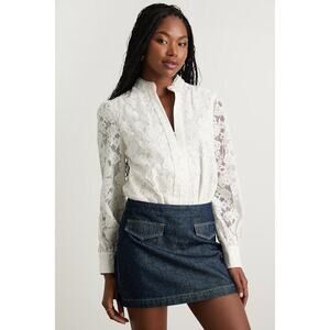 Lulus Mirabie Ivory Lace Button-front Long Sleeve Bodysuit White - Size S